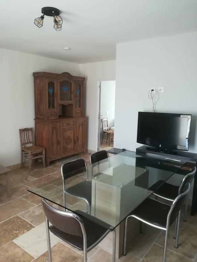 Au Pays Du Ventoux Bed & Breakfast Le Thor Exterior photo